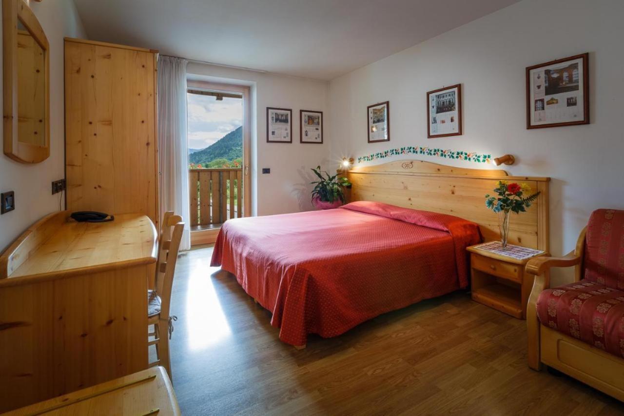 Hotel La Locanda Pinzolo Exteriér fotografie