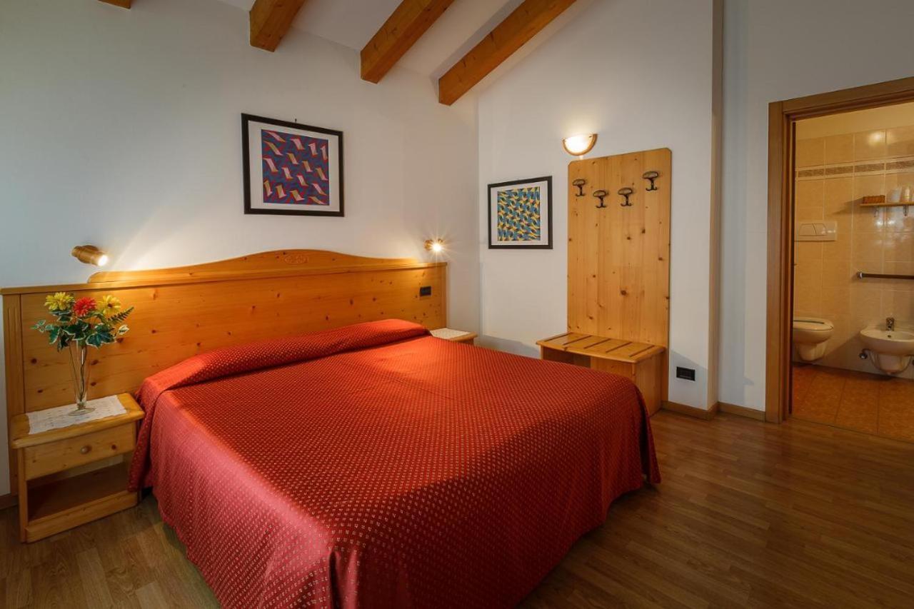 Hotel La Locanda Pinzolo Exteriér fotografie