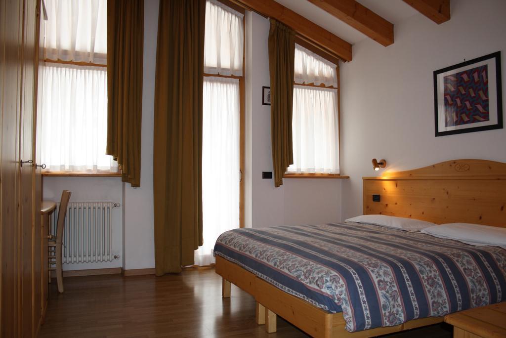 Hotel La Locanda Pinzolo Exteriér fotografie