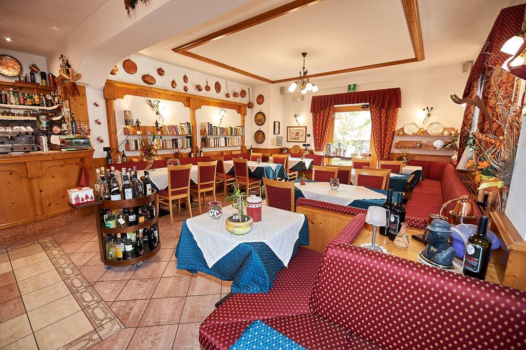 Hotel La Locanda Pinzolo Exteriér fotografie