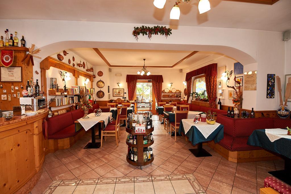 Hotel La Locanda Pinzolo Exteriér fotografie